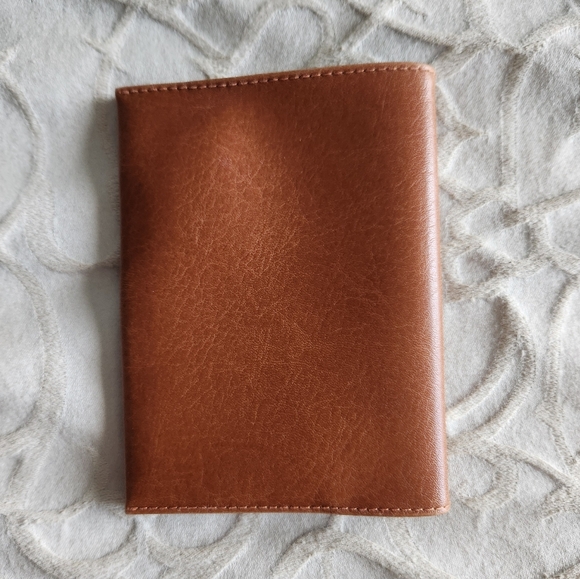 Matt & Nat Passport Holder - Picture 2 of 5